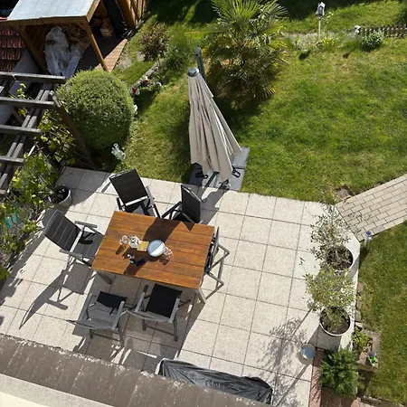 Klimatisierte Ferienwohnung Schlossblick In Geisenheim Am Rhein - Rheingau
